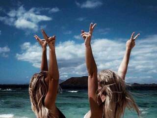 Erotischer Video -Chat smolgirls1522