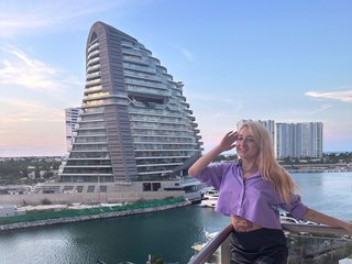 Erotischer Video -Chat Sofydoll420