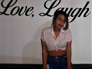 Erotischer Video -Chat AdamSalinas