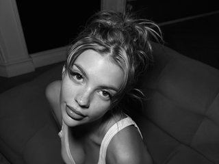 Erotischer Video -Chat SophieFleurr