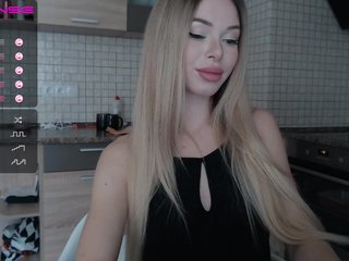 Fotos StellaRei Hi EVERYONE! WAIT PLZ, STREAM WILL LOAD! Invite privates, groups from 2 people! LOVENSE works from your tips! 133 FAV *** tits 878