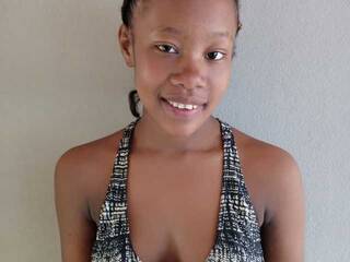 Erotischer Video -Chat Stencyah