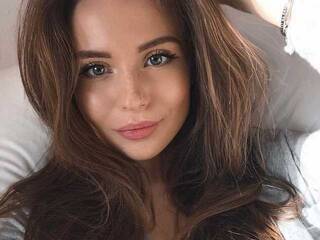 Erotischer Video -Chat Stesnyashka0