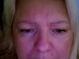 Erotischer Video -Chat Sukie-Sukie