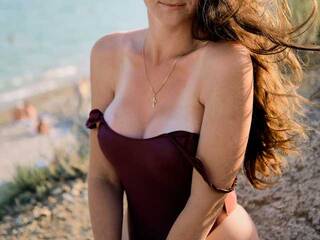 Erotischer Video -Chat MILLIANA