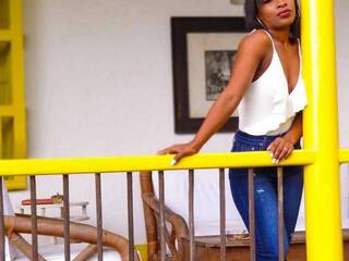 Erotischer Video -Chat TaylorMorelli