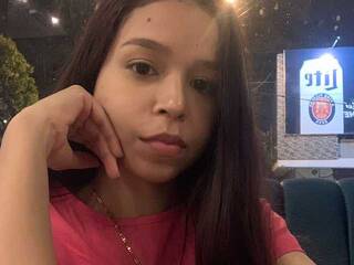 Erotischer Video -Chat Tenshi000