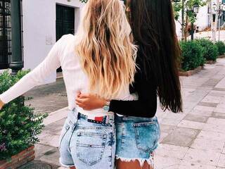 Erotischer Video -Chat Theby2