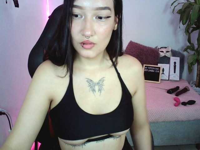 Fotos ThiaraDior 1 goal: SHOW TITS AND ICE = 85 TOKENS(instagram: 1 tokens )