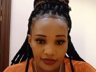 Erotischer Video -Chat Tiffyshi89