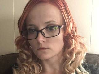 Erotischer Video -Chat TinyTee