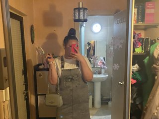 Erotischer Video -Chat Tolstushka2024