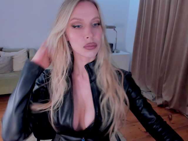 Sendung Screenshots ToxicBlonde