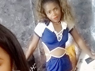 Erotischer Video -Chat Twinsexgirl