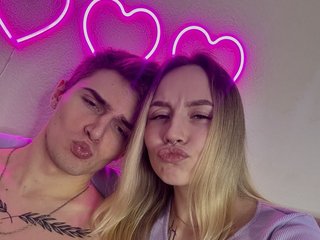 Erotischer Video -Chat TwinTurboCouple