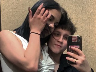 Erotischer Video -Chat Undress-and-Rule