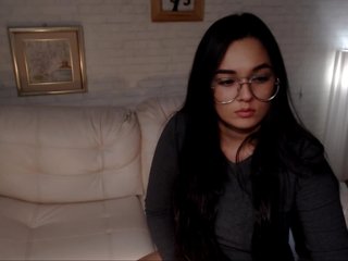 Fotos VanesaSmithX1 Teens are hotter than older! Do you agree? Come in and I`ll show you why/ Pvt Allow/ Spank Ass 25 Tkns 482