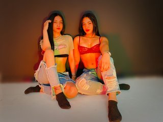 Erotischer Video -Chat VenusAndArtemis