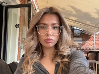 Erotischer Video -Chat WhoIsAmelia