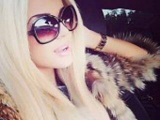 Erotischer Video -Chat xxmonikaxx