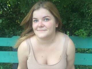 Erotischer Video -Chat Xyliganka2020