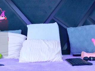 Erotischer Video -Chat YesyHills