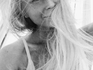 Erotischer Video -Chat yorani