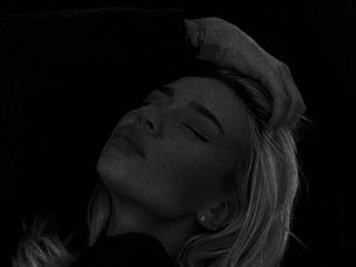 Erotischer Video -Chat Alice_OMG