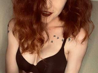 Erotischer Video -Chat Myles-n-Holly