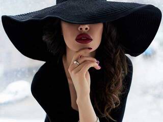 Erotischer Video -Chat YourNewLove