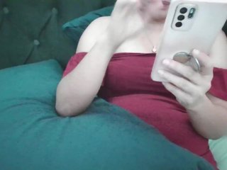 Erotischer Video -Chat Yumhi18