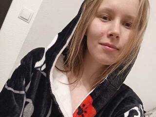 Erotischer Video -Chat Yumi-Yumi