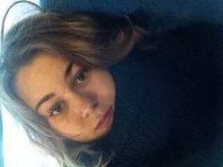 Erotischer Video -Chat zaruna1997