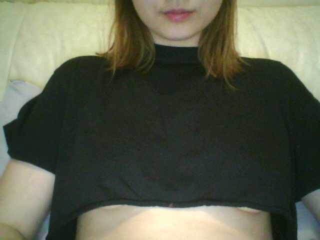 Fotos ZlataArokelya I take off one thing at a time in the General chat before underwear-100 tokens I undress completely in private