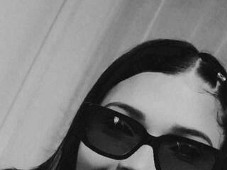 Erotischer Video -Chat zoe-tay